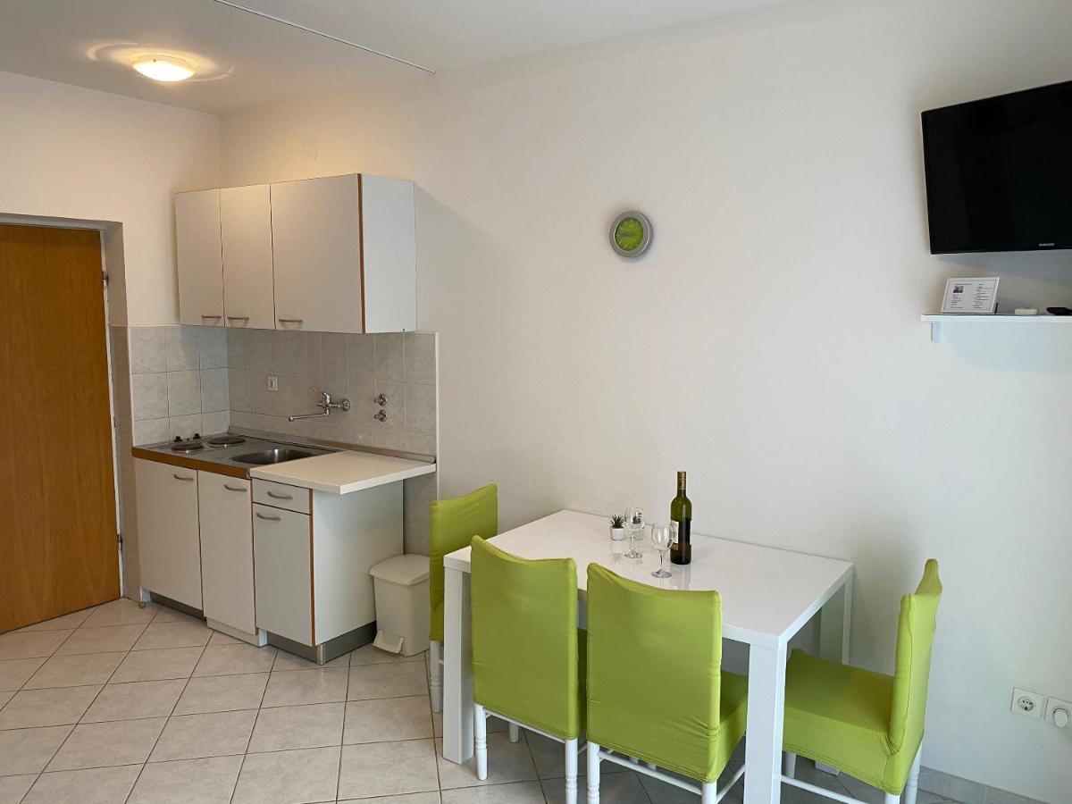 Apartments Pulic ซาบอริซ ภายนอก รูปภาพ