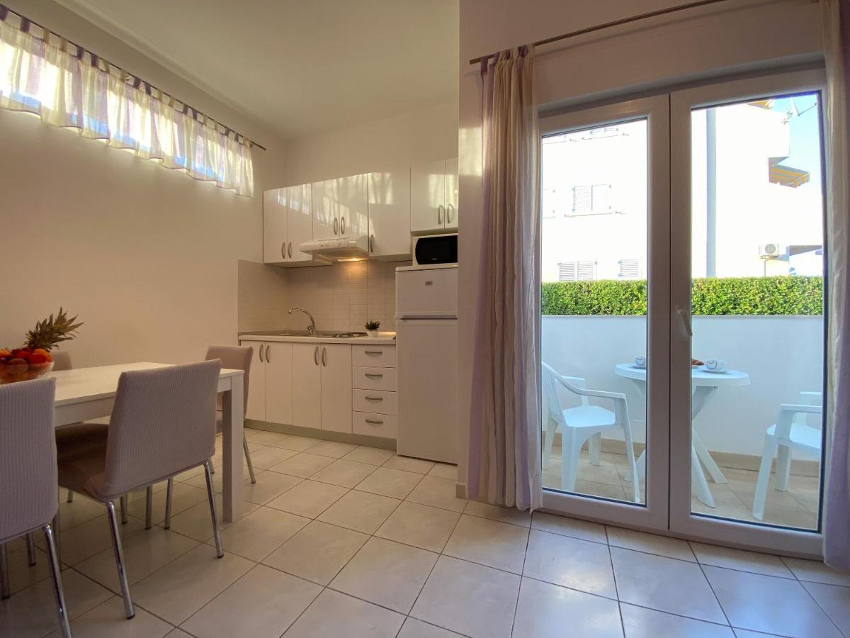 Apartments Pulic ซาบอริซ ภายนอก รูปภาพ